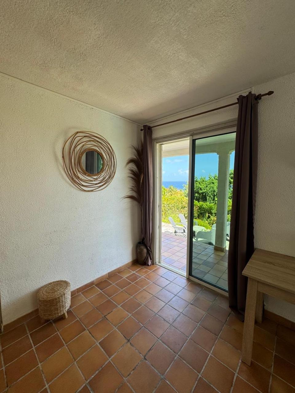 Villa Fleurie Le Moule Kültér fotó
